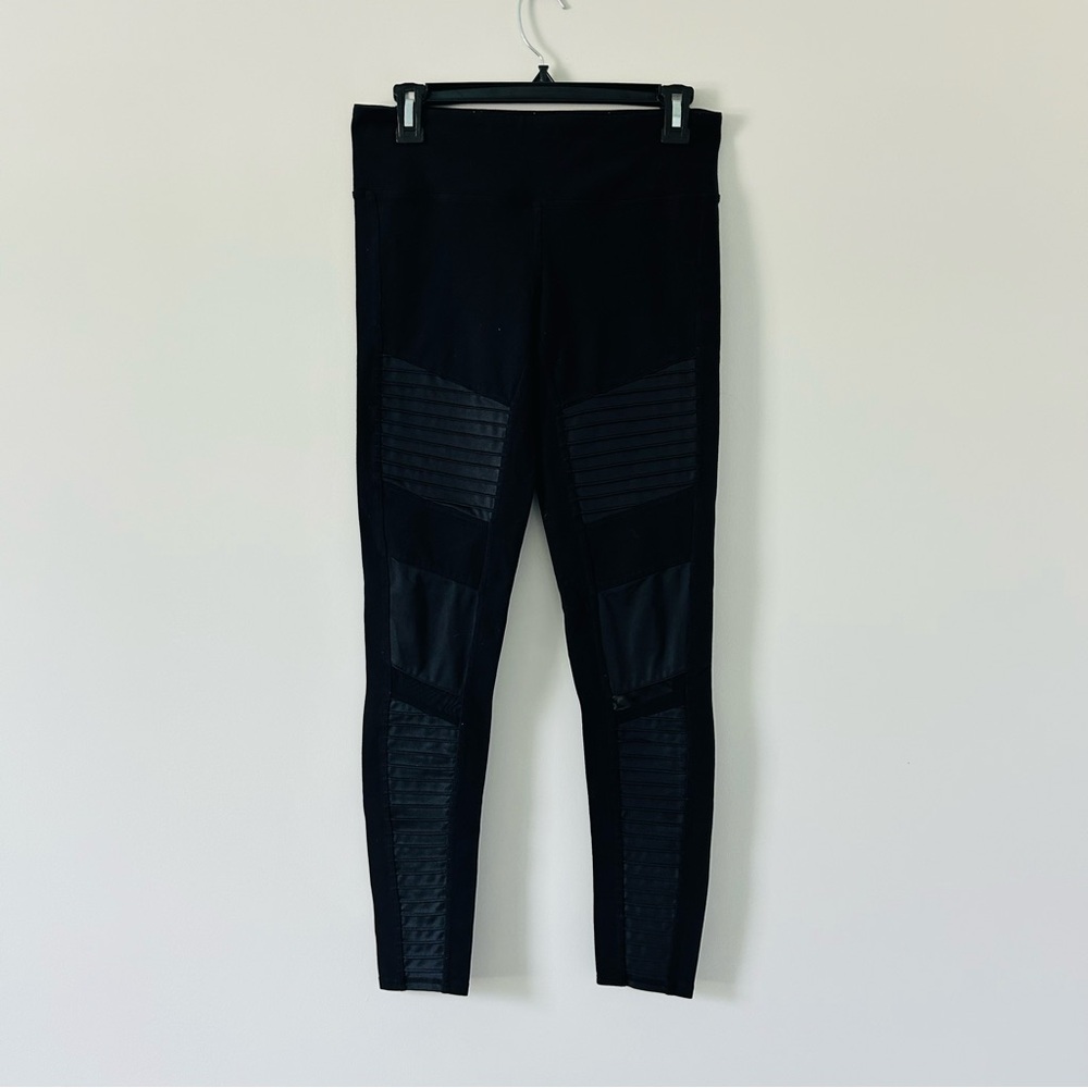 ALO Yoga Black 27in Mid Rise Moto Legging M
